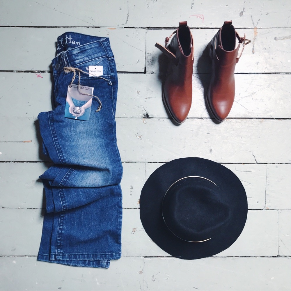NWT Industrial Cotton Bootcut Denim | Size 5